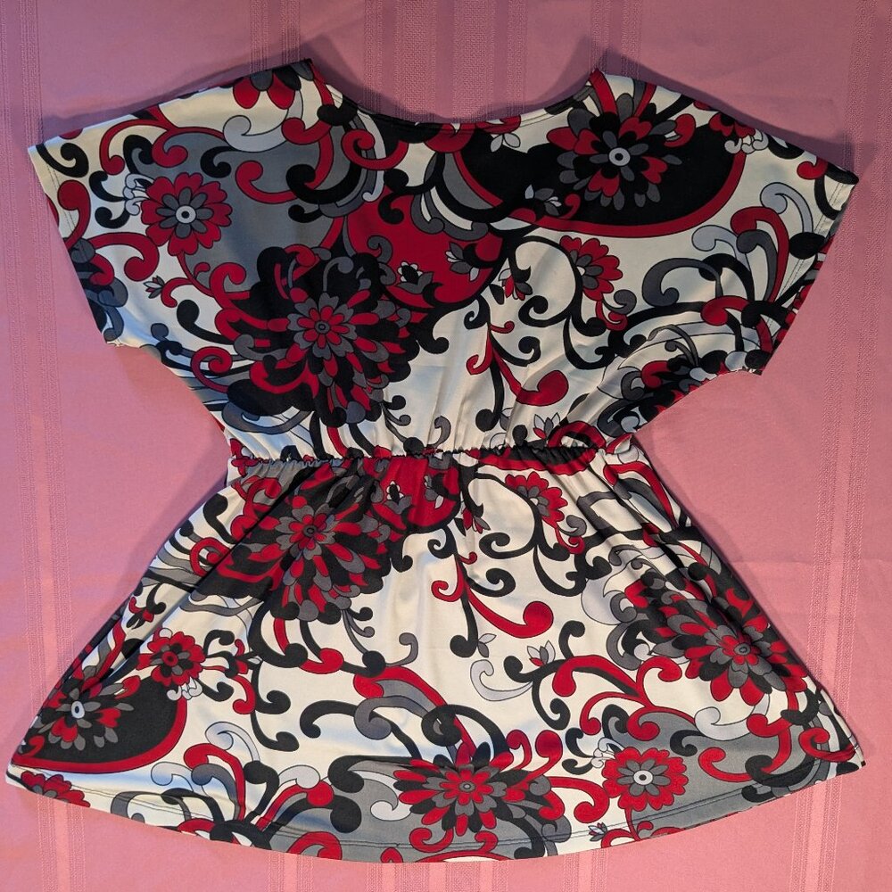 Sixteen Red Grey Black V-neck Tunic - Picture 3 of 12